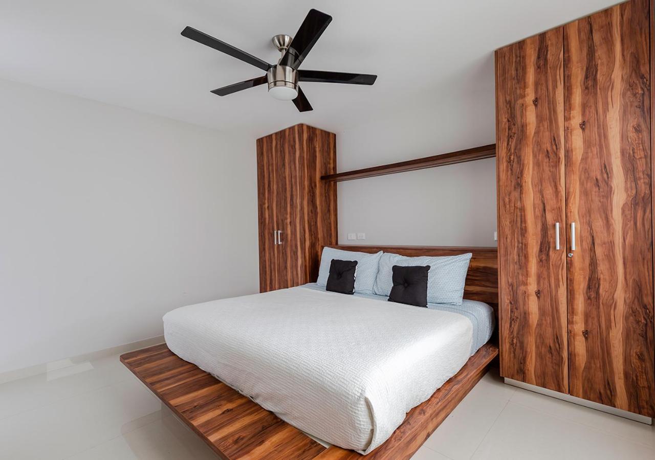 Apartamento Excepcional 2br Rooftop Pool, Steps To 5th Dk Playa del Carmen