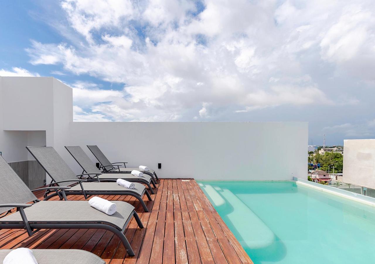 Excepcional 2br Rooftop Pool, Steps To 5th Dk * Playa del Carmen