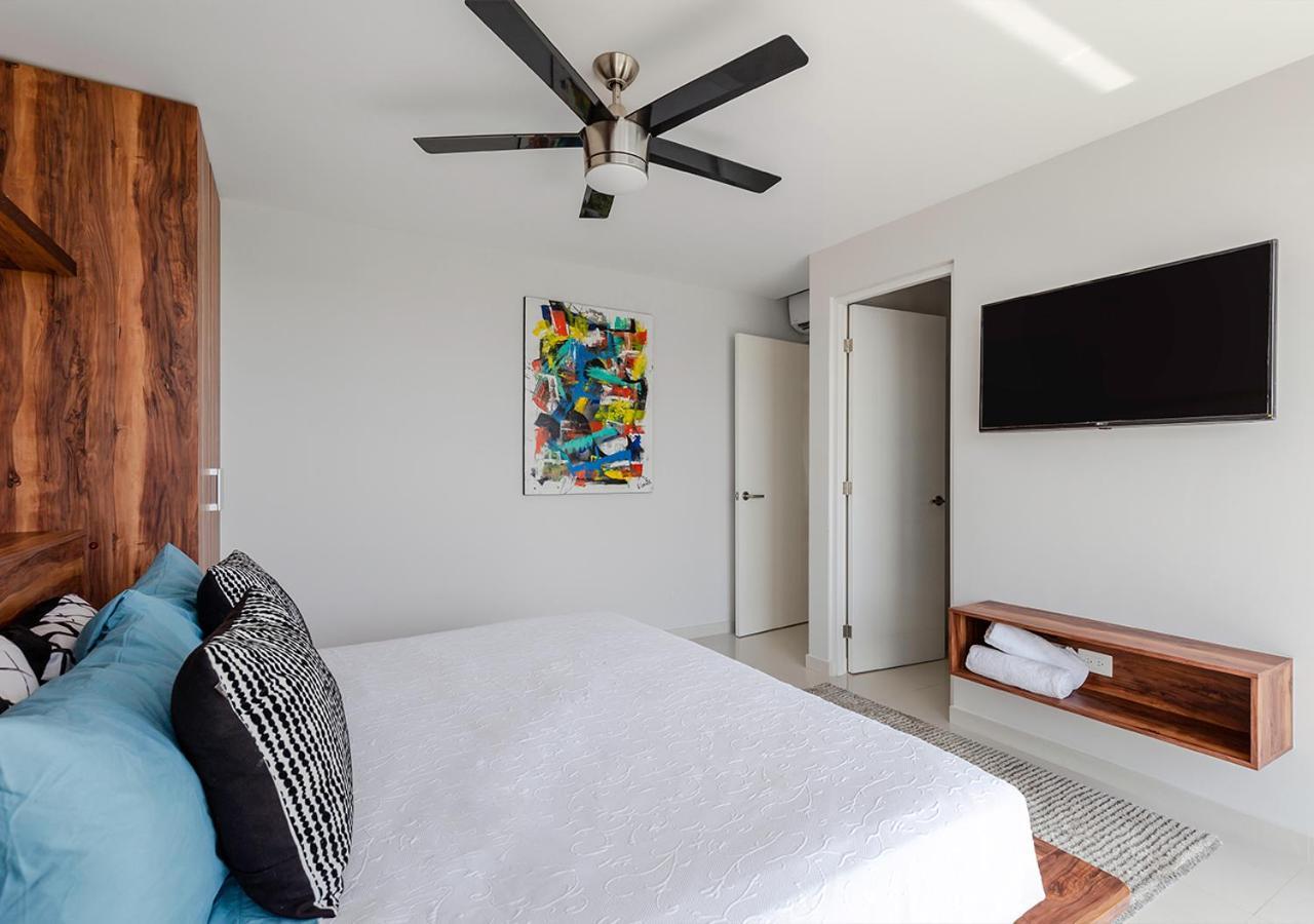 Apartamento Excepcional 2br Rooftop Pool, Steps To 5th Dk *
